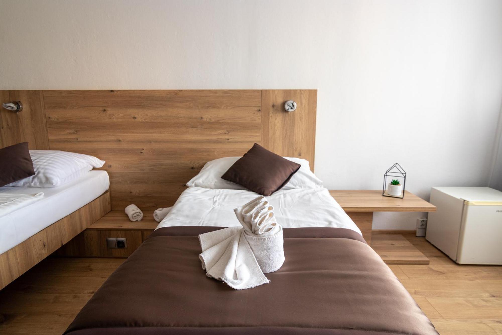 Hotel Akademia コシツェ エクステリア 写真