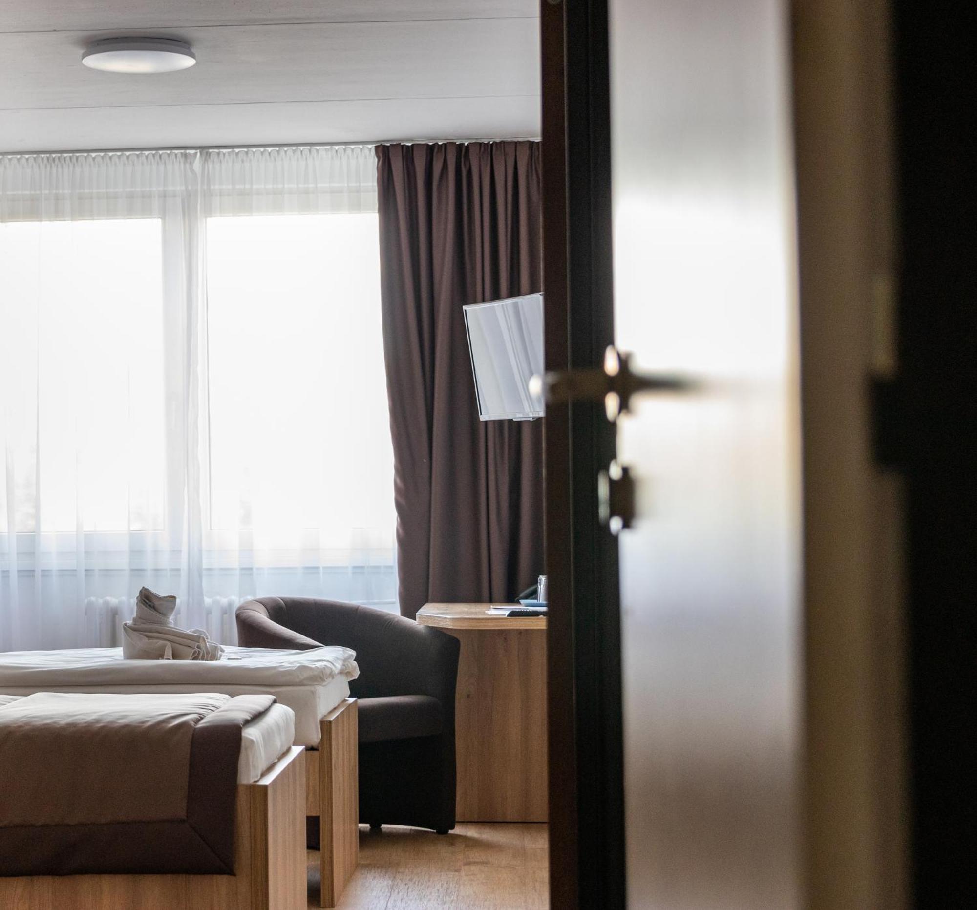 Hotel Akademia コシツェ エクステリア 写真