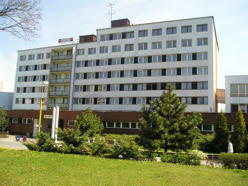 Hotel Akademia コシツェ エクステリア 写真